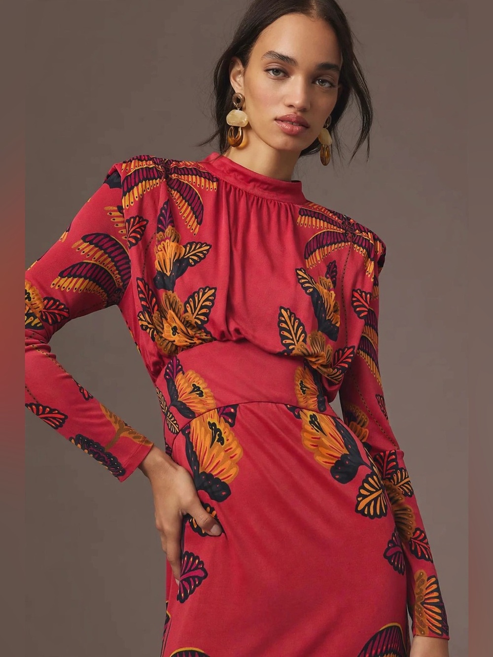 Elegant Red Floral Long-Sleeve Maxi Dress - Picture 5 of 12